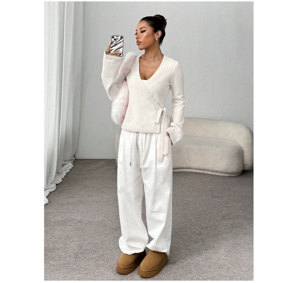 White Wrap Tie Side Cardigan Long Sleeve V-Neck - Picture 6 of 9